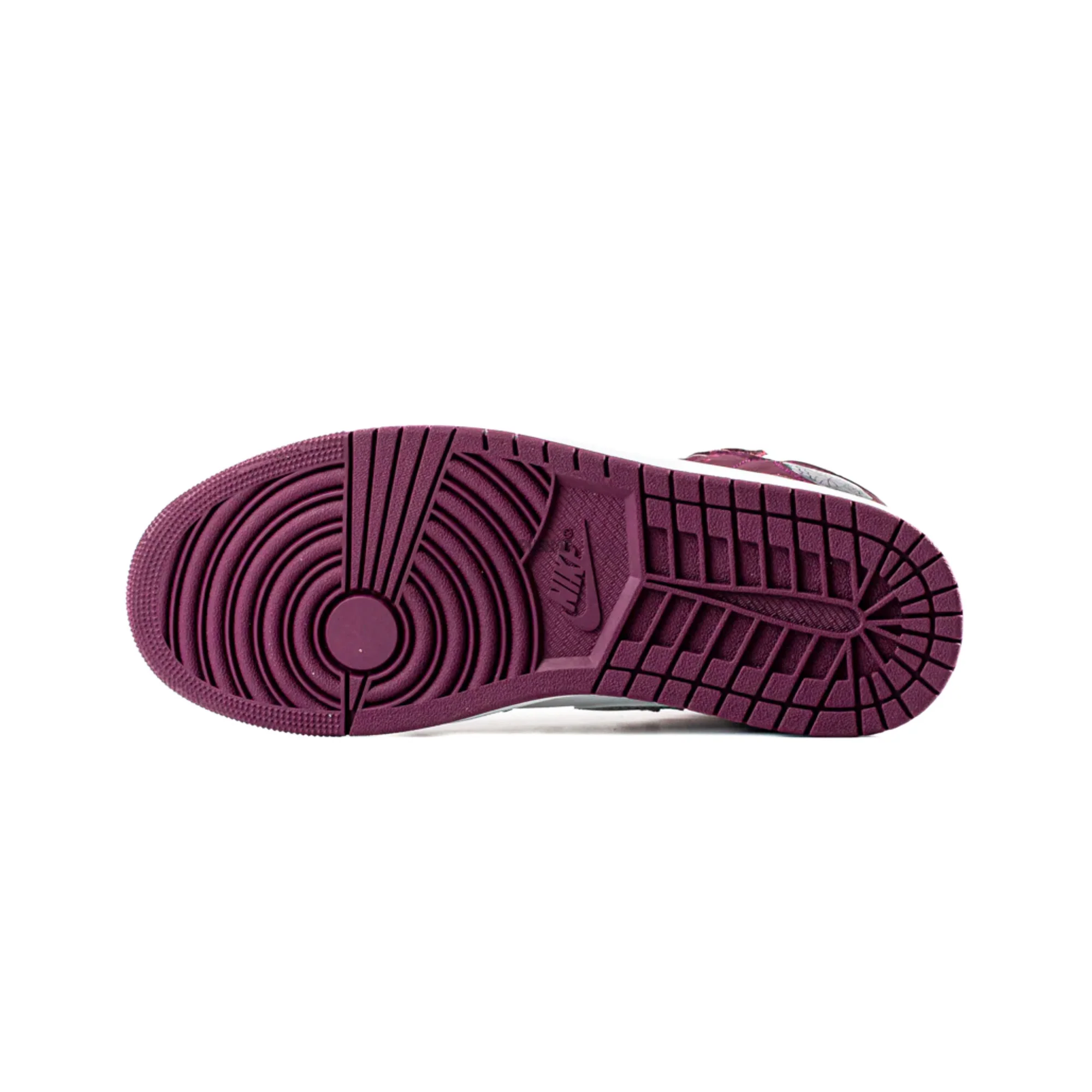 Air Jordan 1 Retro High 'Bordeaux' (2021) - Image 6