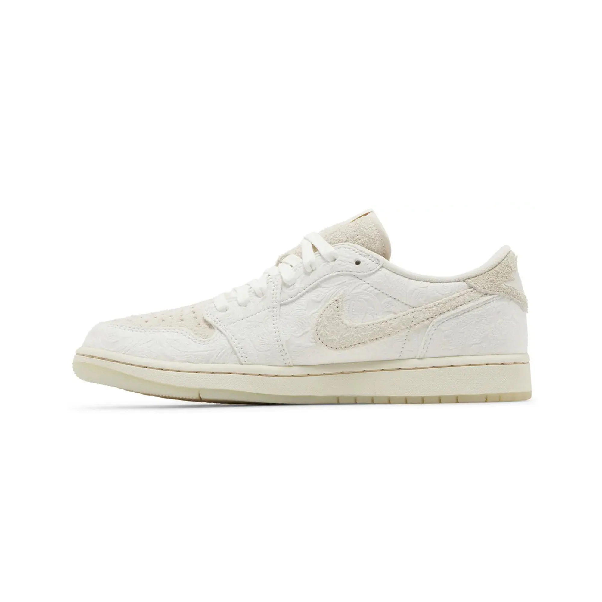 Air Jordan 1 Retro Low OG 'Chris Paul' (2023) - Image 3