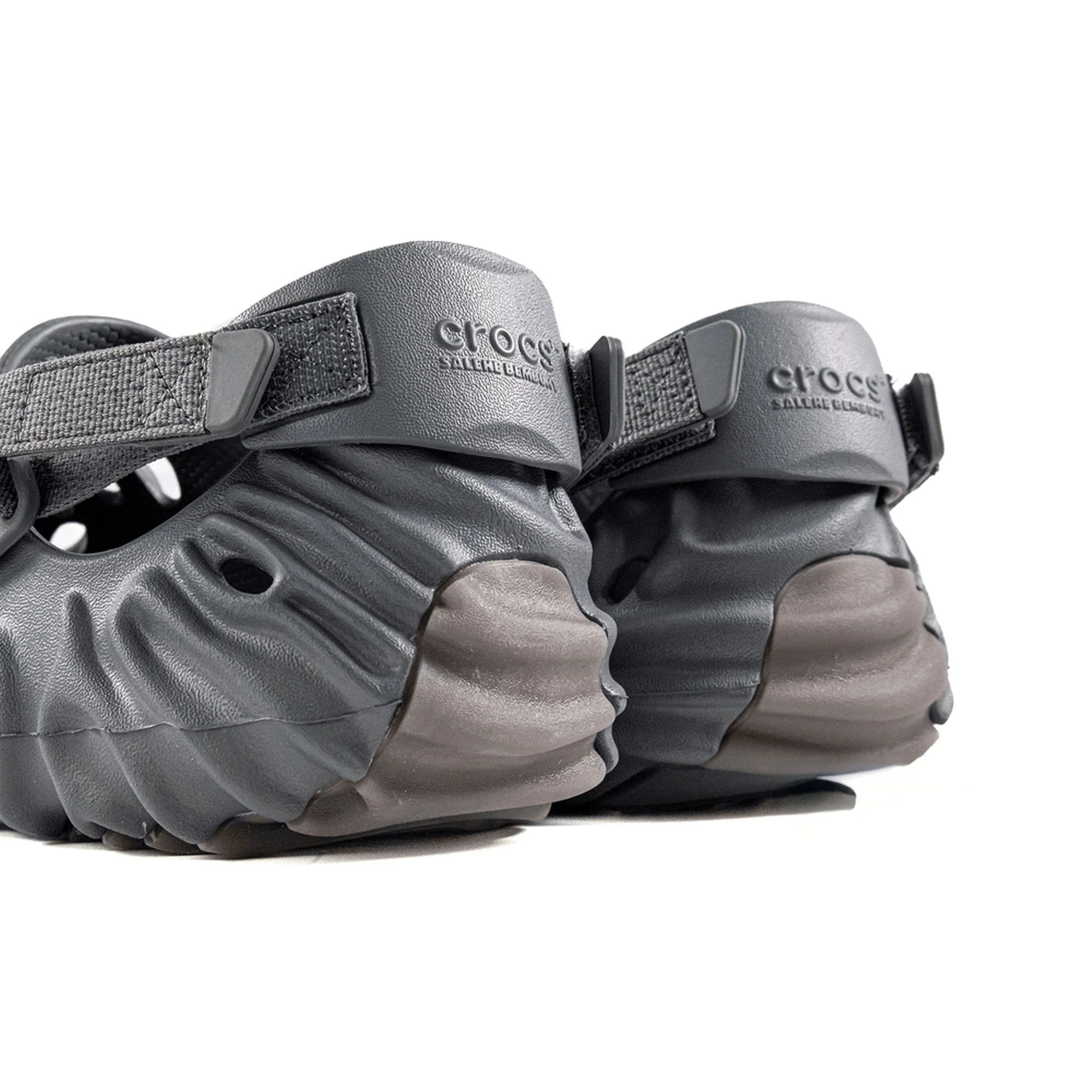 Crocs x Salahe Bembury Pollex Clog 'Niagara' (2023) - Image 10