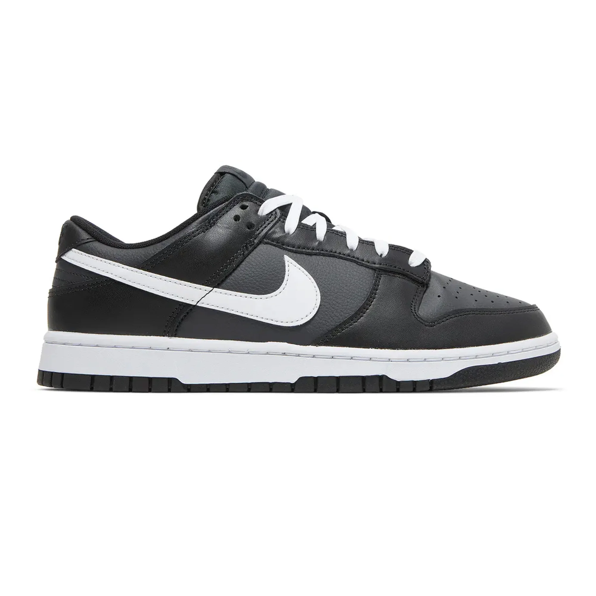 Nike Dunk Low 'Black Panda' (2022)