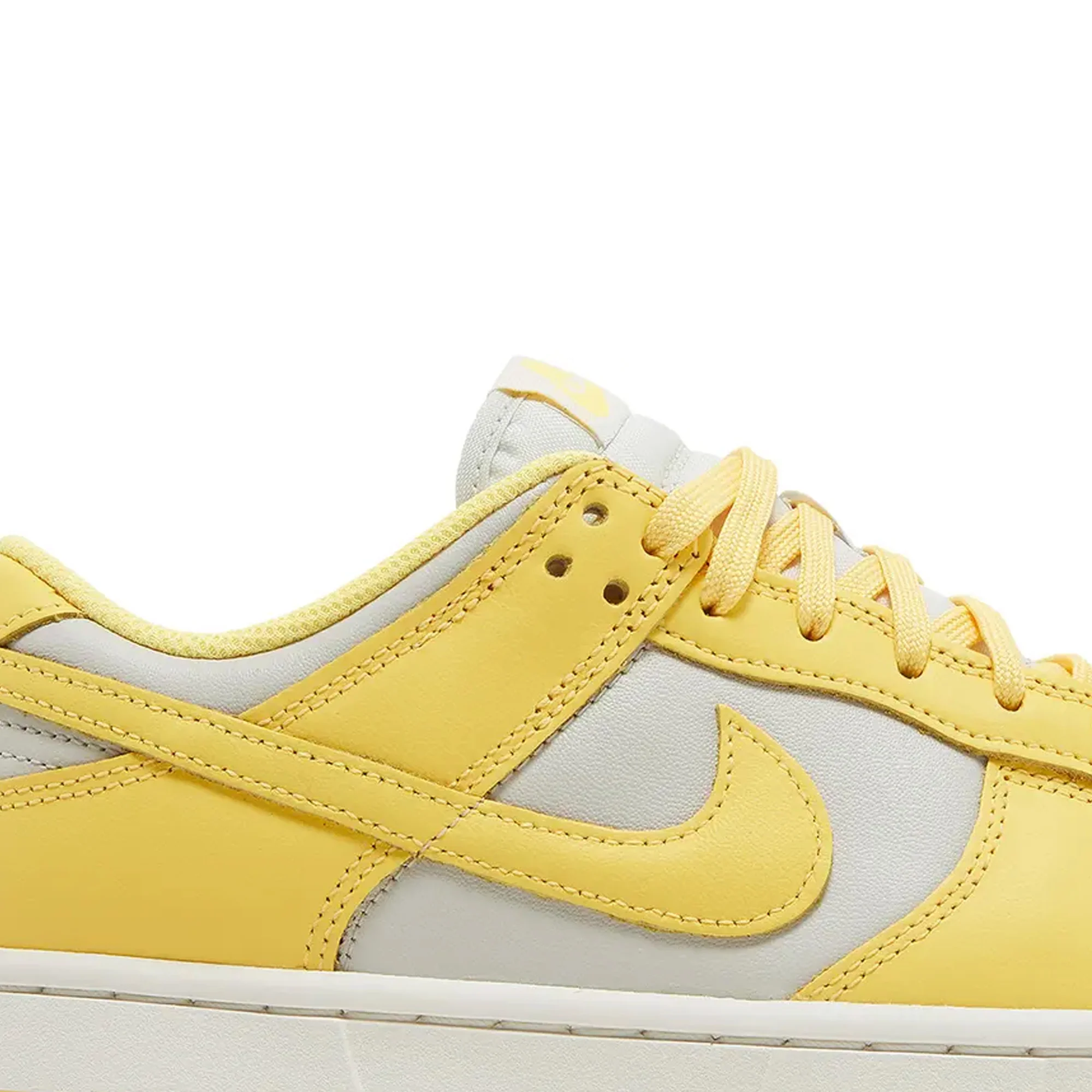 Dunk Low 'Citron Pulse' W (2023) - Image 6