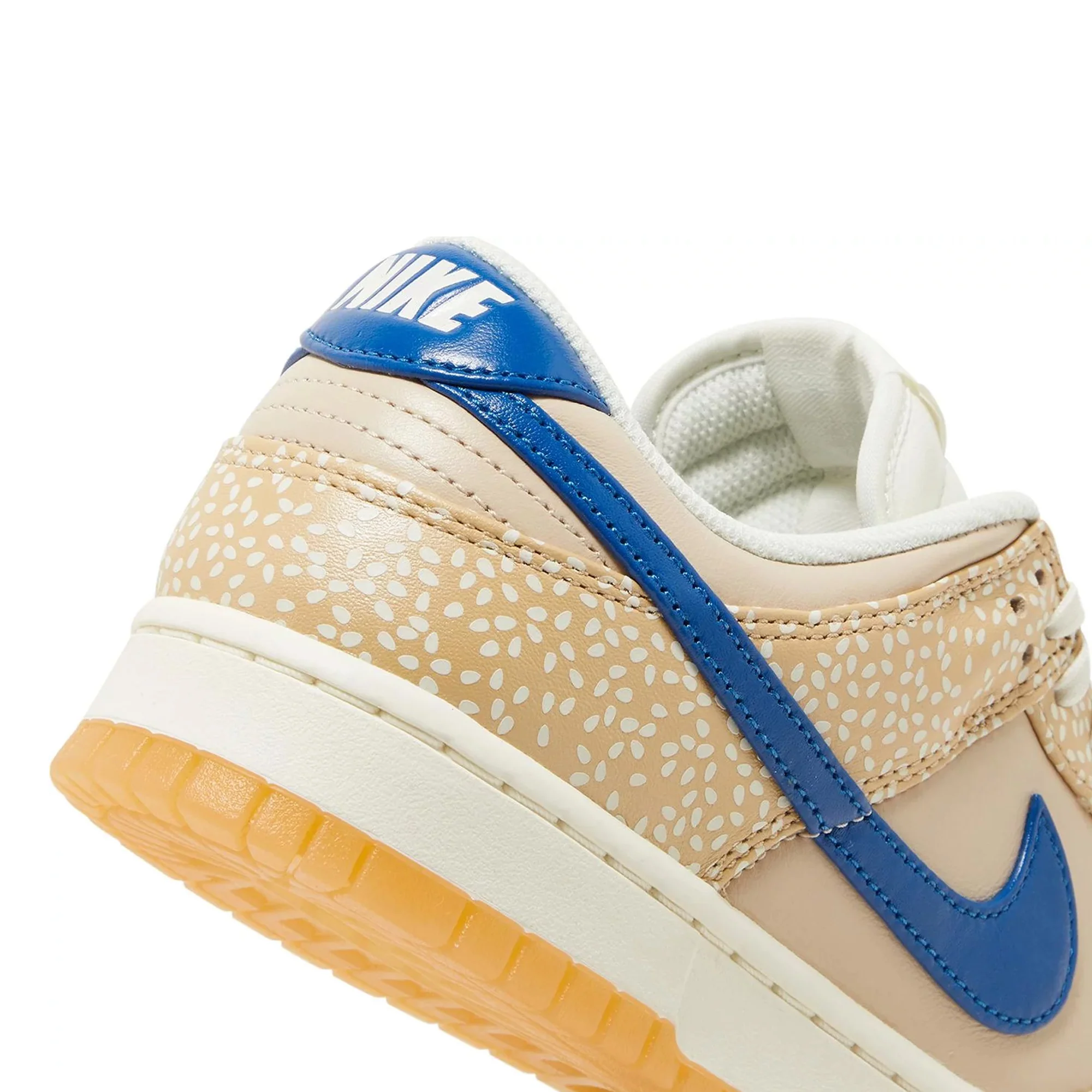 Dunk Low PRM 'Montreal Bagel Sesame' (2023) - Image 5
