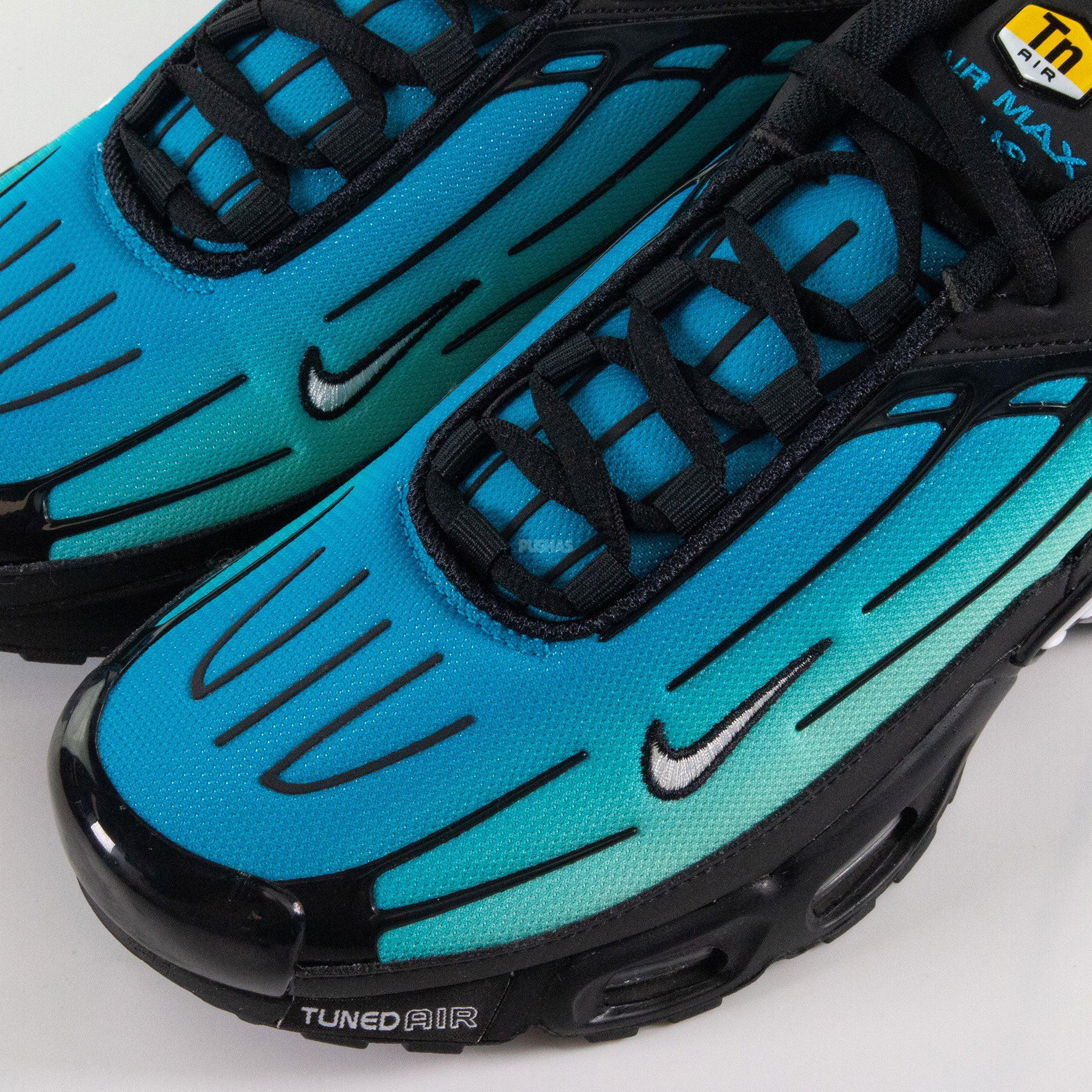 Nike Air Max Plus TN 3 'Emerald Rise' (2023) - Image 9